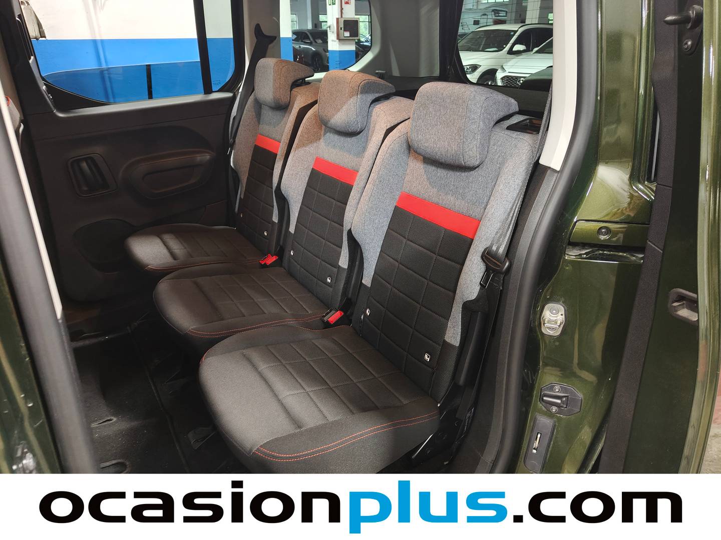 Foto asientos traseros Citroën Berlingo Citroën Berlingo BlueHDi 130 S&S Talla M Max (130 CV)