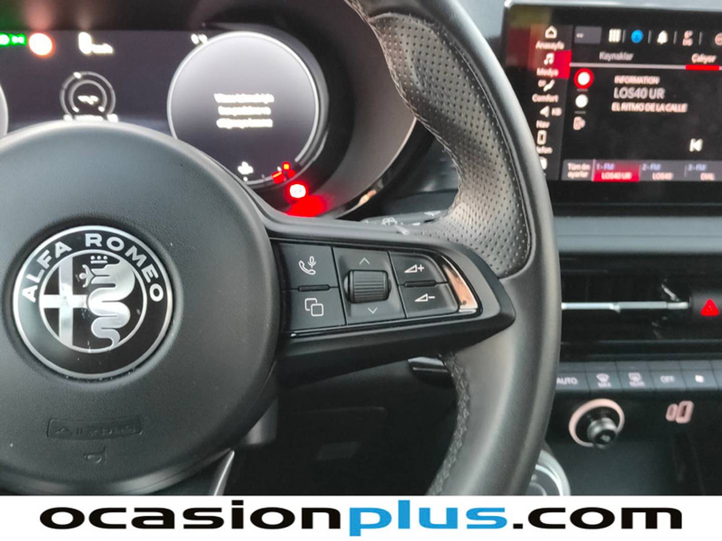 Foto Alfa Romeo Tonale Alfa Romeo Tonale Tonale 1.6 DS Sprint FWD (130 CV)