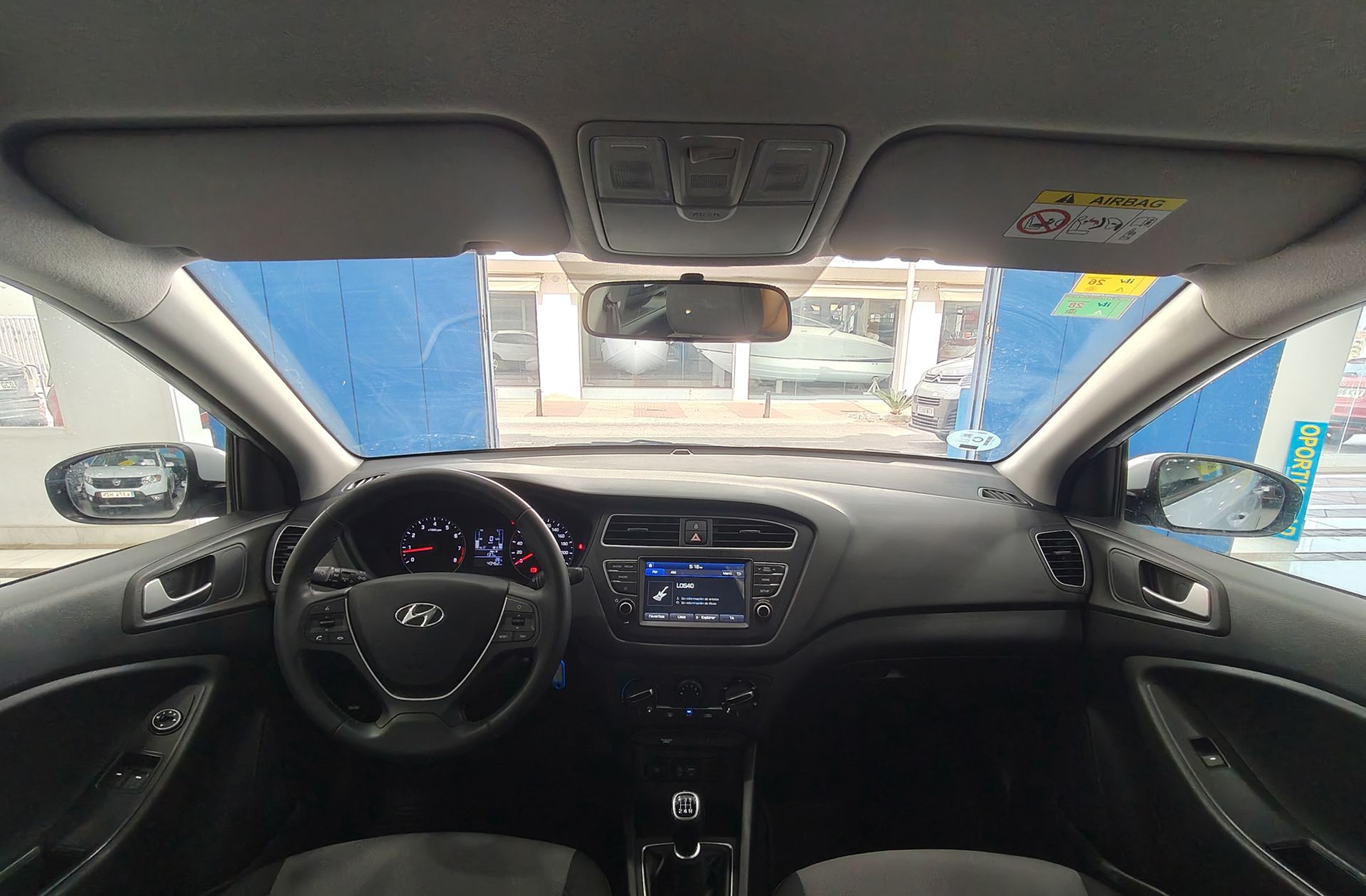 Hyundai i20 1.2 MPI Essence - foto 6
