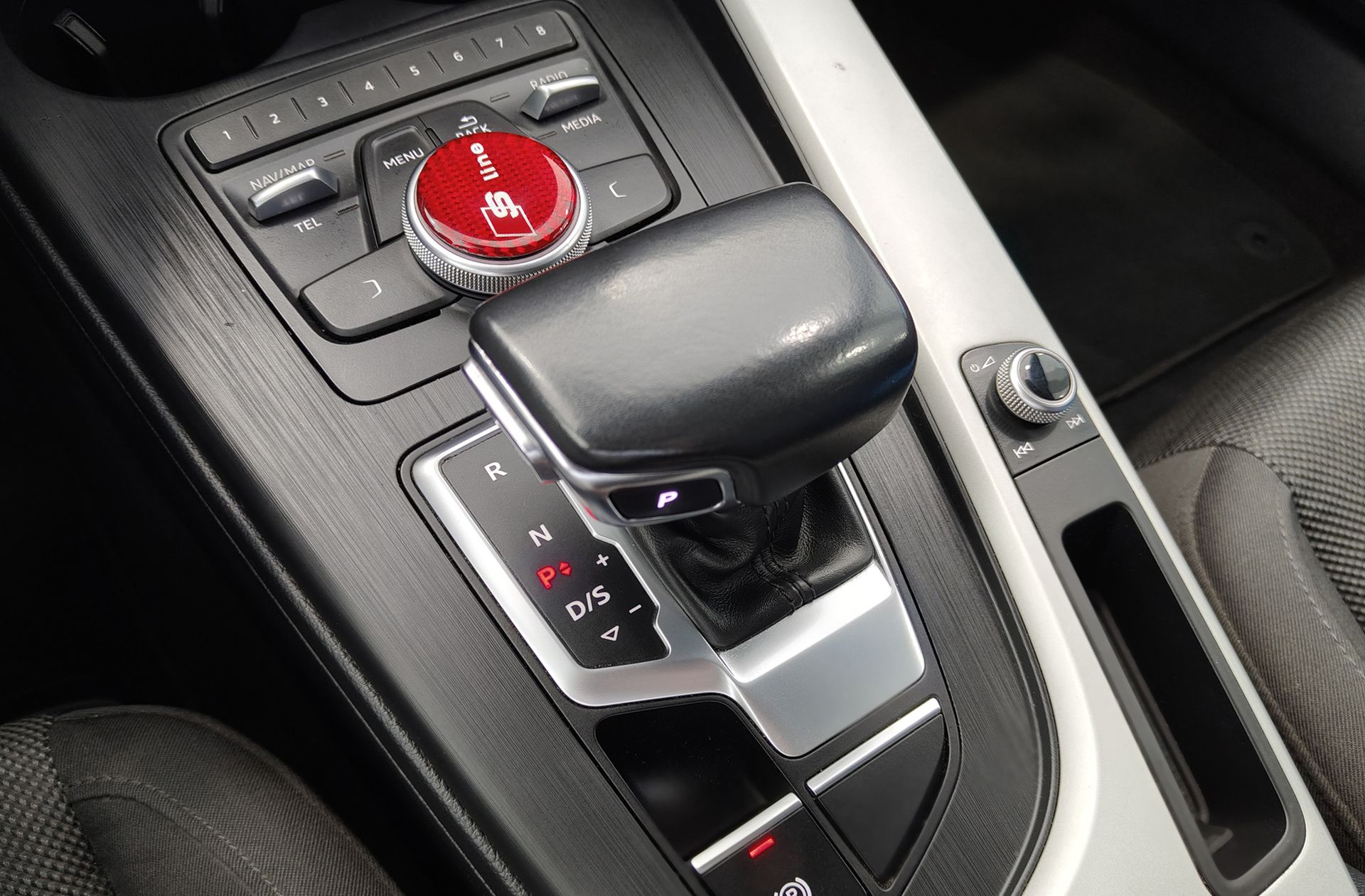 Audi A4 Advanced 35 TFSI S tronic - foto 5