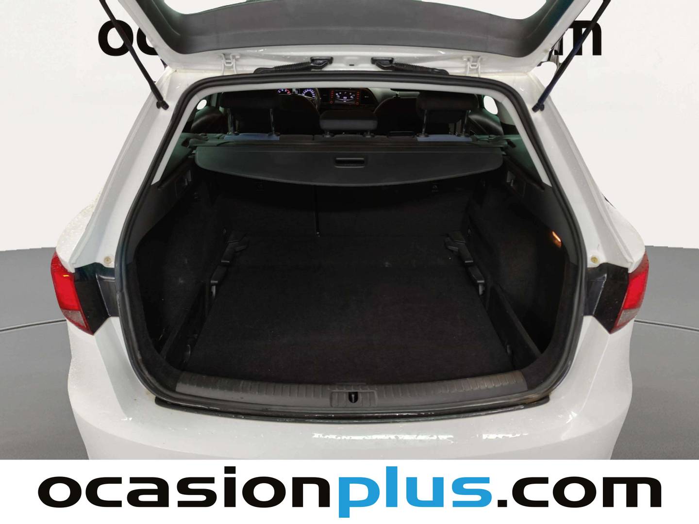 Fotos maletero Seat León Seat León ST ST 1.2 TSI S&S Reference Connect  (110 CV)