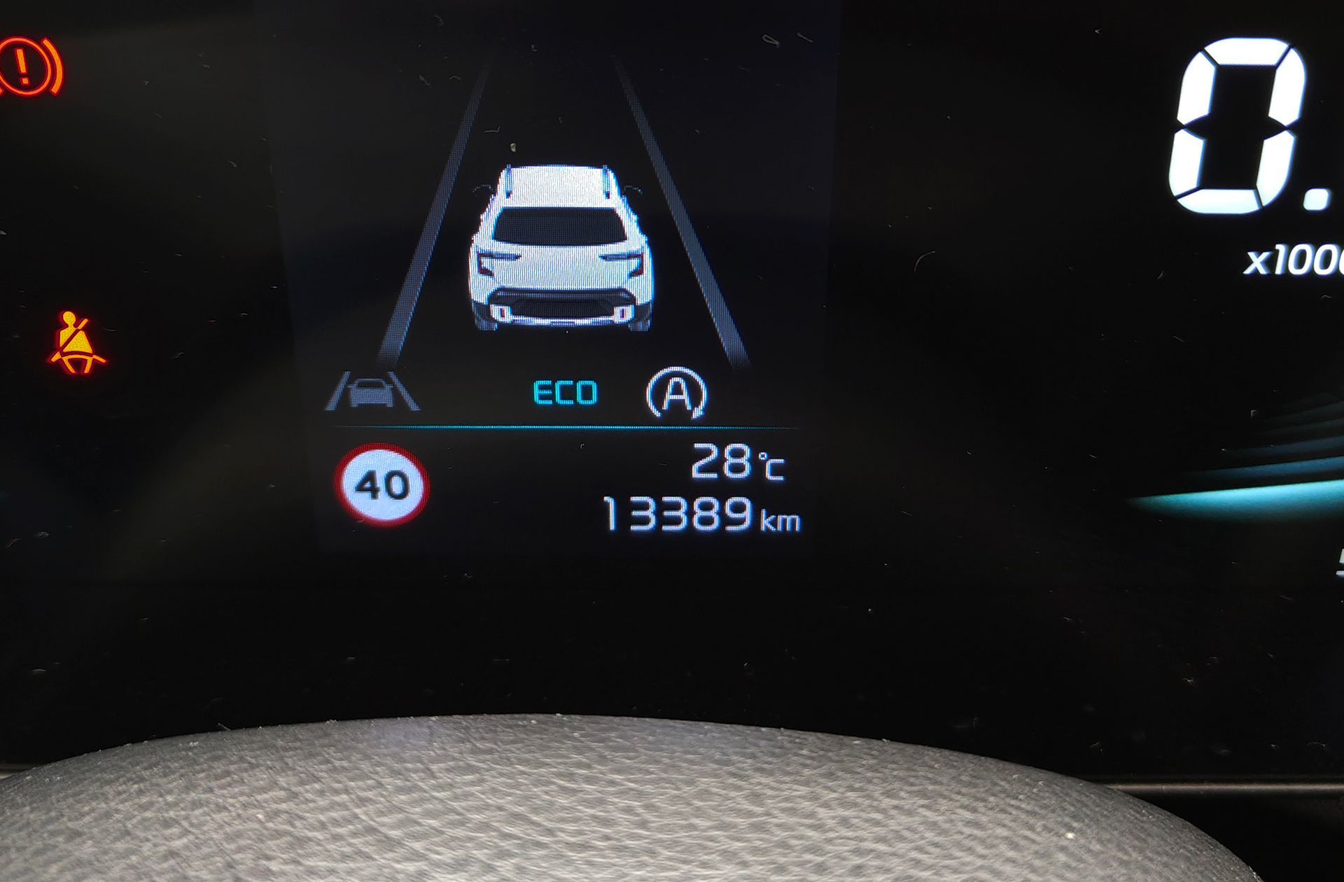 Kia Stonic 1.0 T-GDi MHEV Concept - foto 11