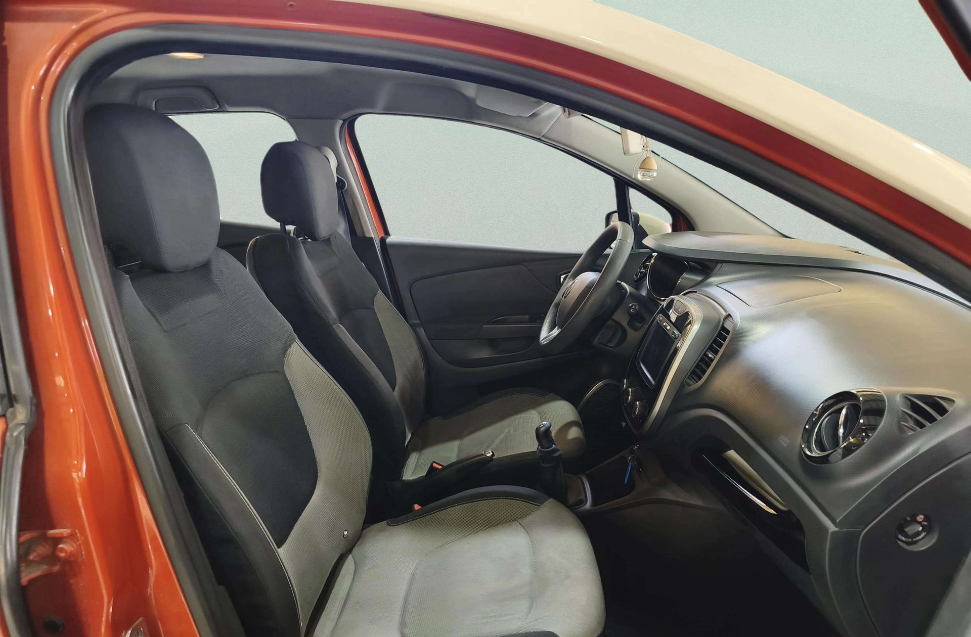 Renault Captur Intens Energy dCi - foto 16
