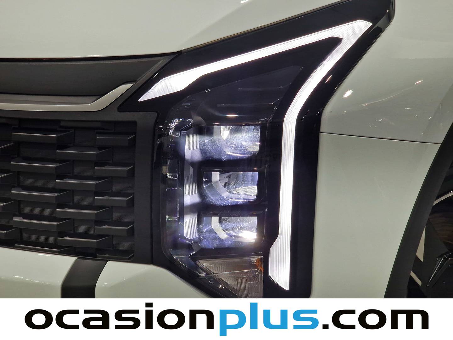 Acabados KIA Sportage KIA Sportage 1.6 T-GDi Concept 4X2 (150 CV)