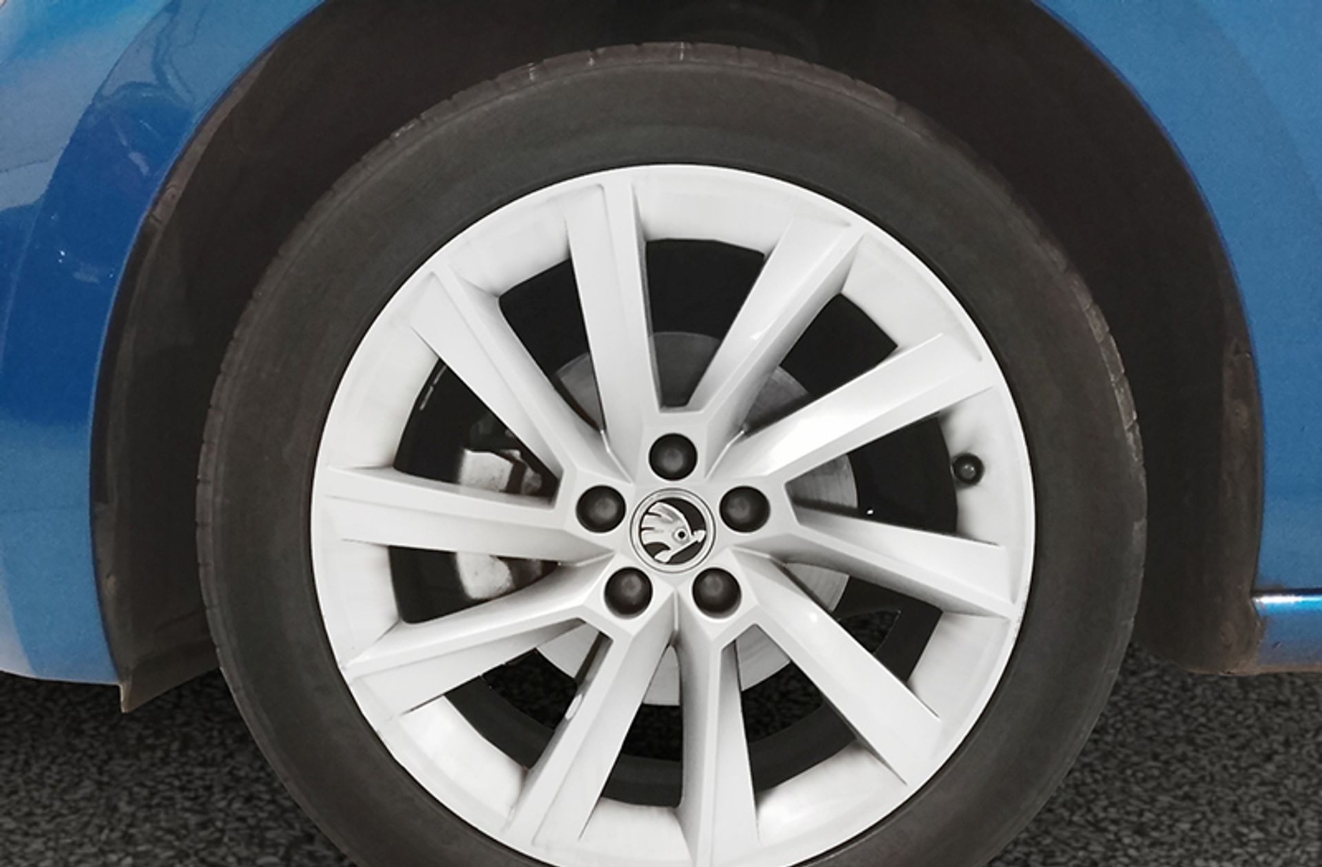 Škoda Scala 1.5 TSI Style DSG - foto 31