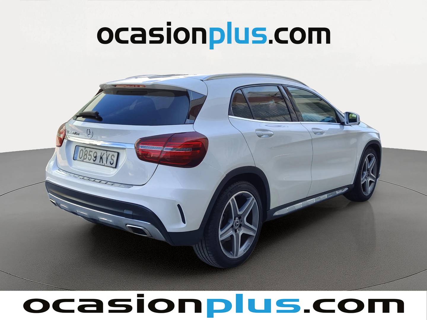 Foto trasera Mercedes GLA Mercedes-Benz GLA 200 d (136 CV) Pack AMG derecha