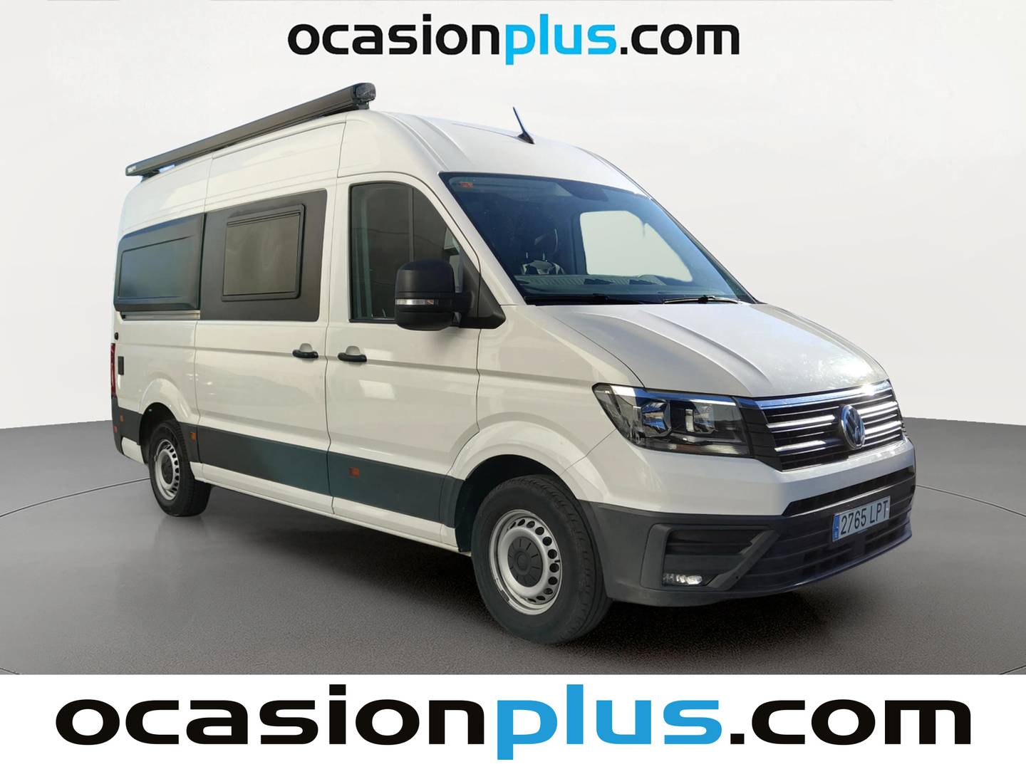Foto delantera Volkswagen Crafter Volkswagen Crafter 30 Furgón Batalla Media L3H2 2.0 TDI (140 CV) derecha