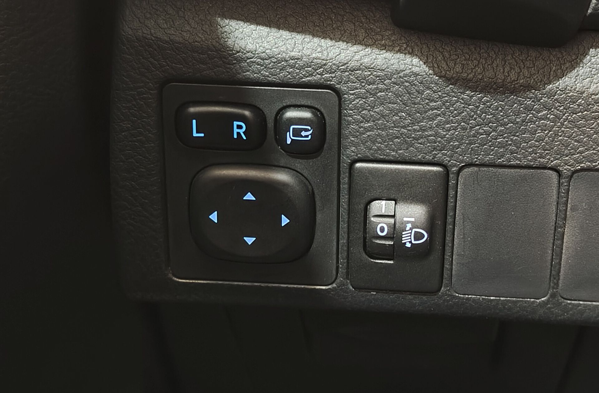 Toyota Auris 140H Hybrid Active - foto 26