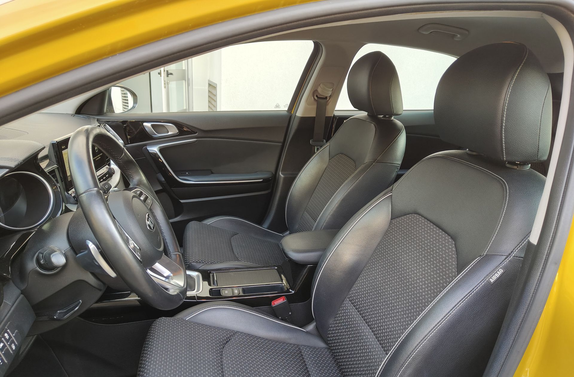 Kia XCeed 1.4 T-GDi Tech DCT - foto 11
