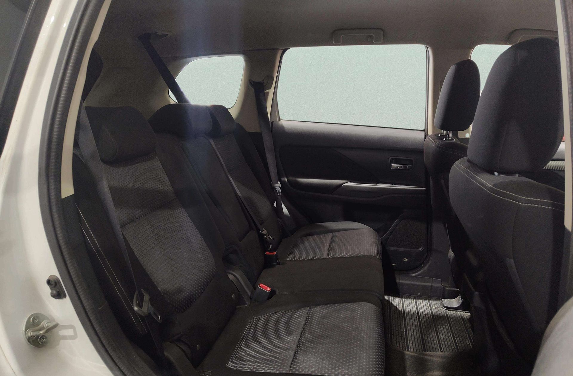 Mitsubishi Outlander 200 MPI Motion 2WD CVT - foto 14