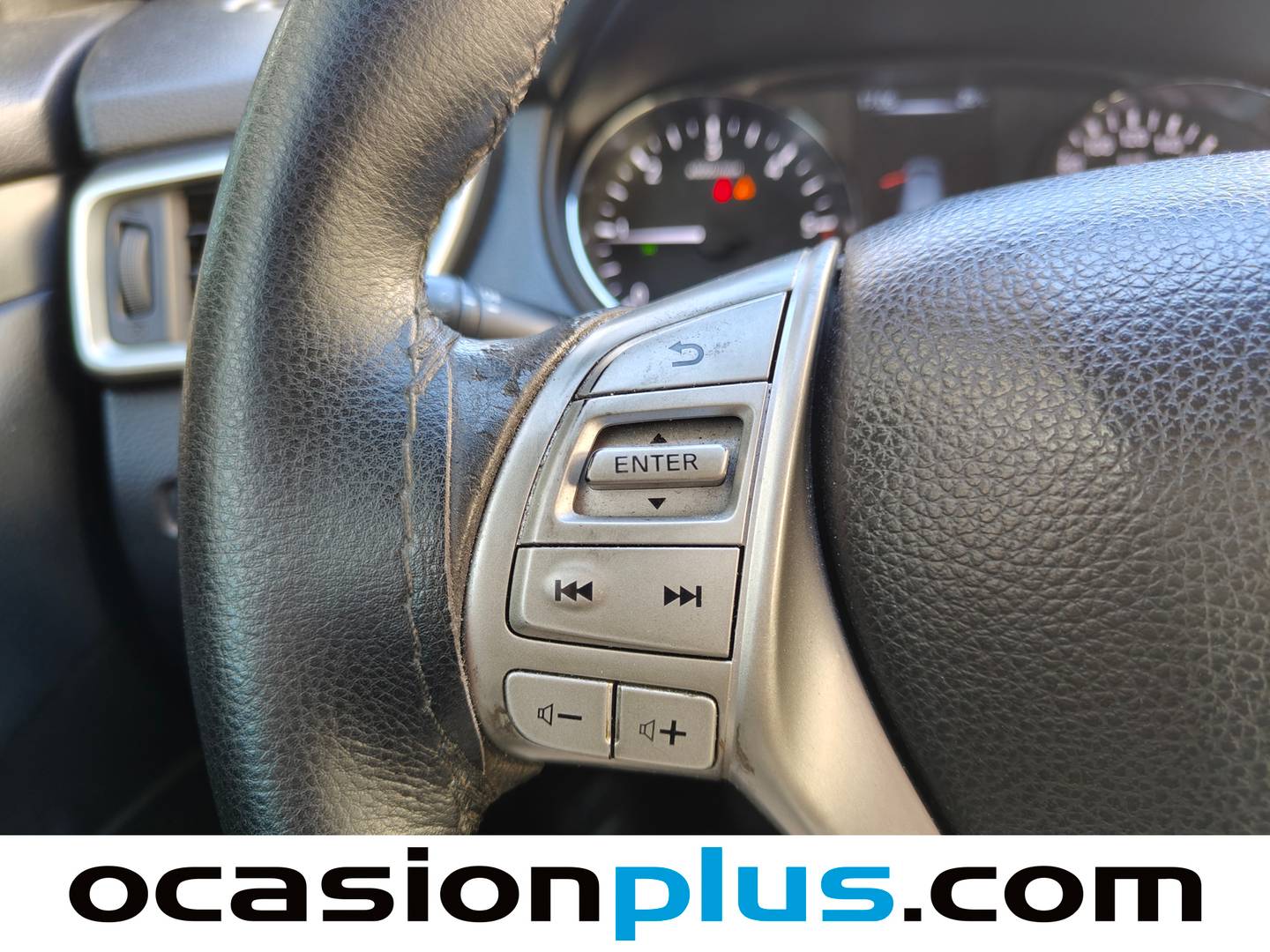 Nissan QASHQAI Nissan Qashqai dCi 130 Visia 4x4-i (130 CV) 2016