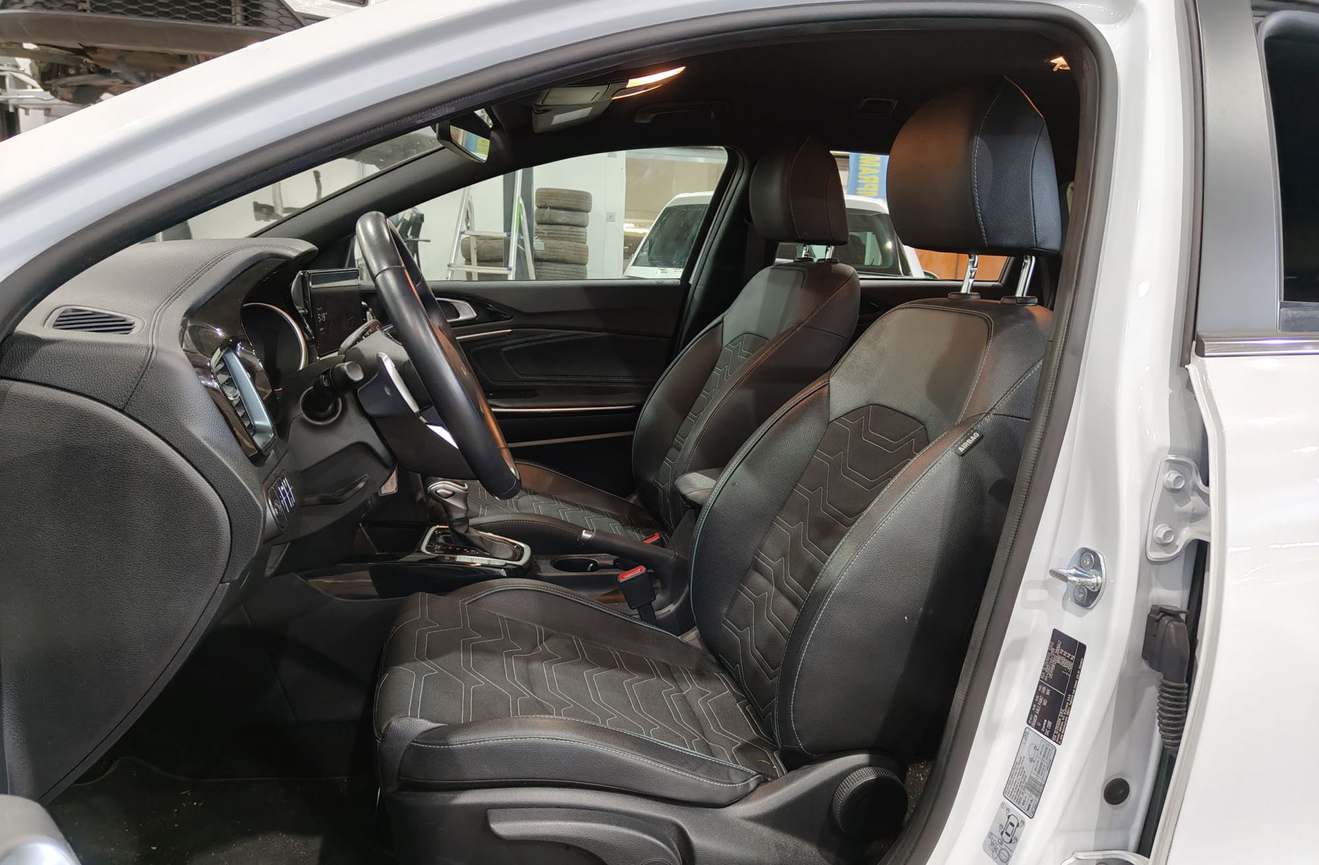 Kia Ceed 1.0 MHEV Style Edition DCT - foto 13