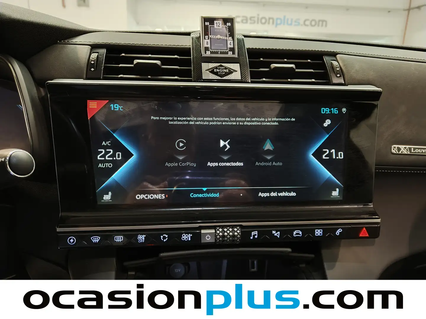 Foto DS DS 7 Crossback DS DS7 Crossback E-Tense 300 Louvre 4WD Auto (300 CV)