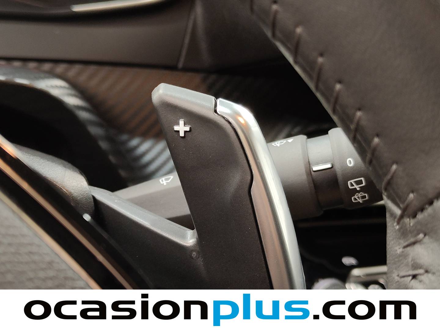 Peugeot 208 Peugeot 208 Style Hybrid 110 eDCS6 (110 CV) automático