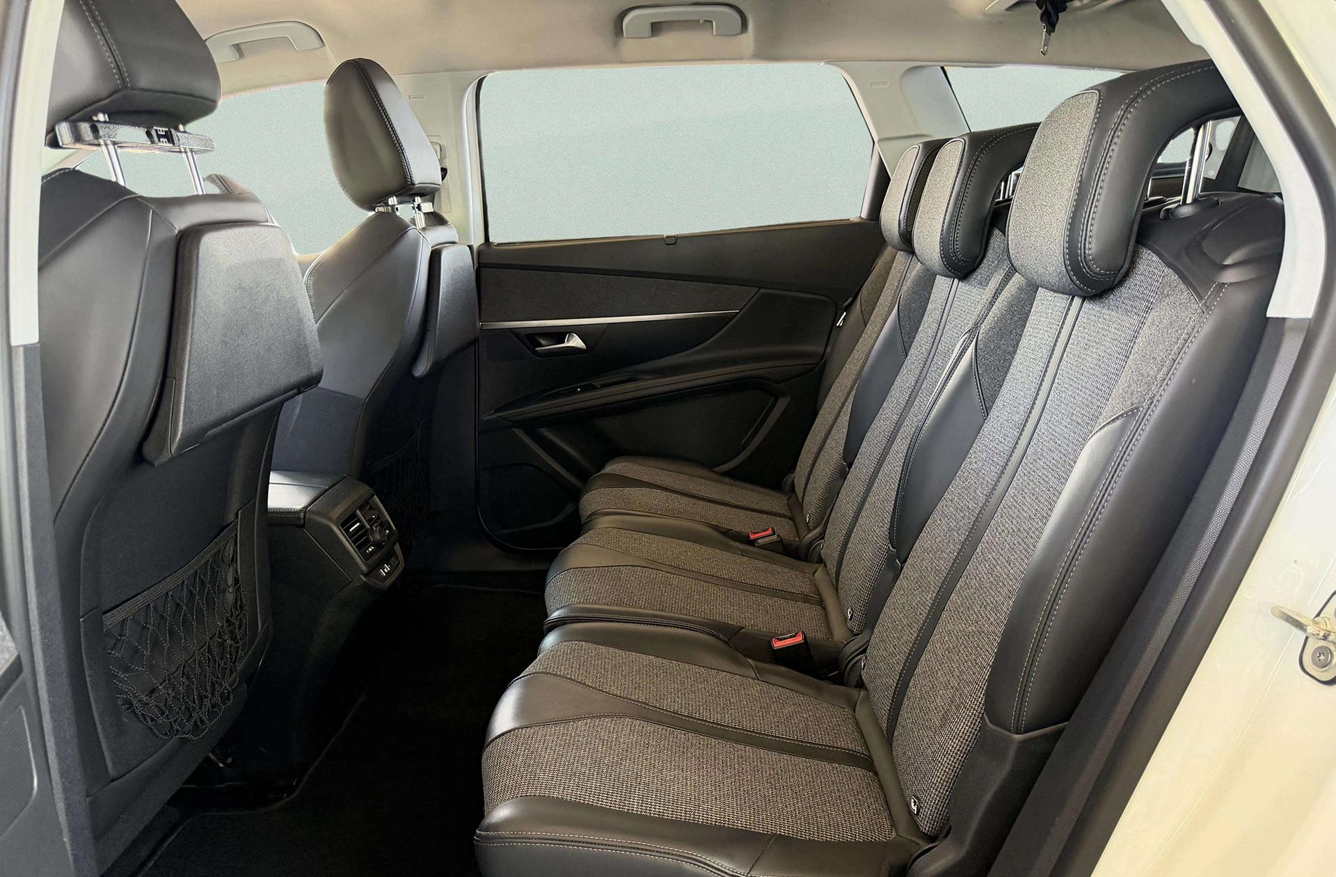 Peugeot 5008 PureTech 130 Allure 7 plazas - foto 15