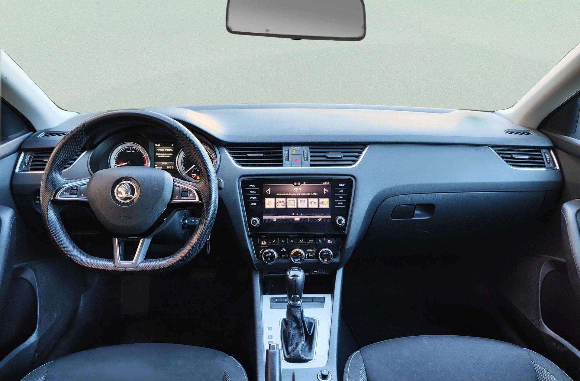 Škoda Octavia 1.4 TSI Like DSG - foto 6