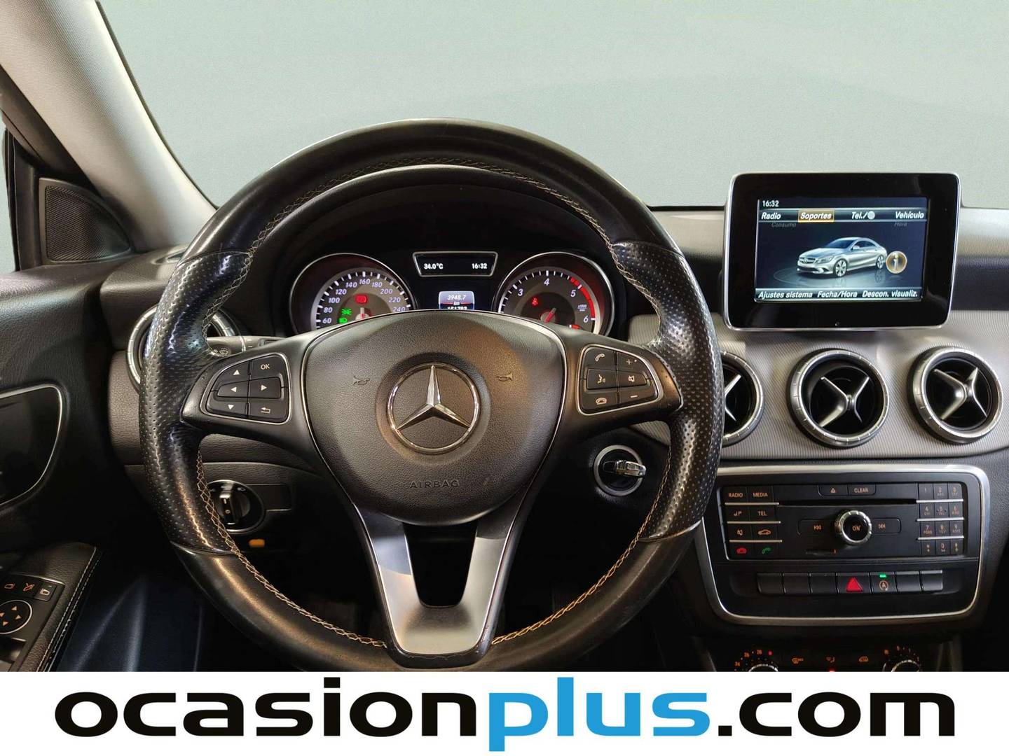 Mercedes CLA Mercedes CLA 200 CDI Urban (136 CV) manual