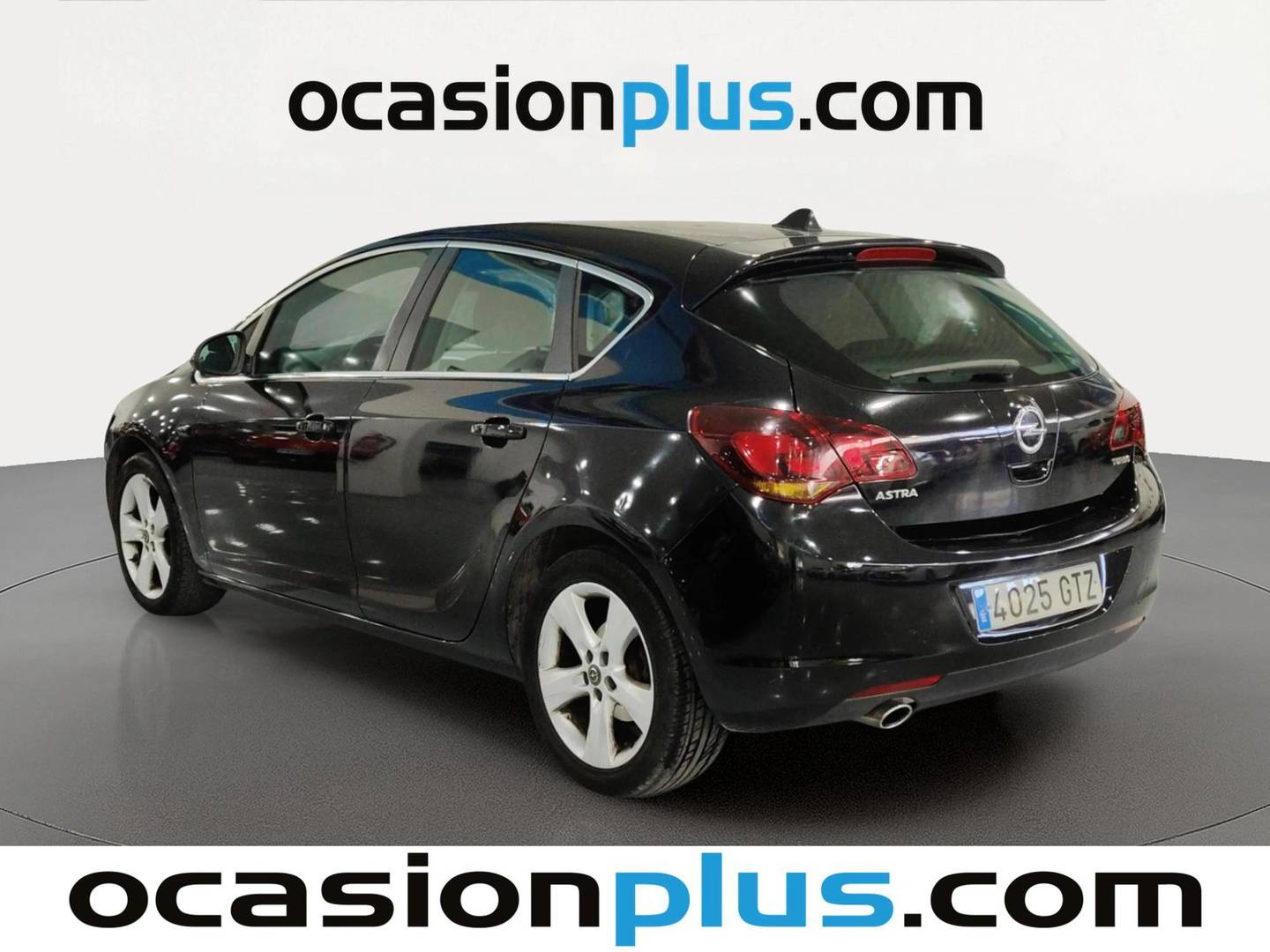 Foto trasera Opel Astra Opel Astra 1.4 Turbo Sport (140 CV) izquierda