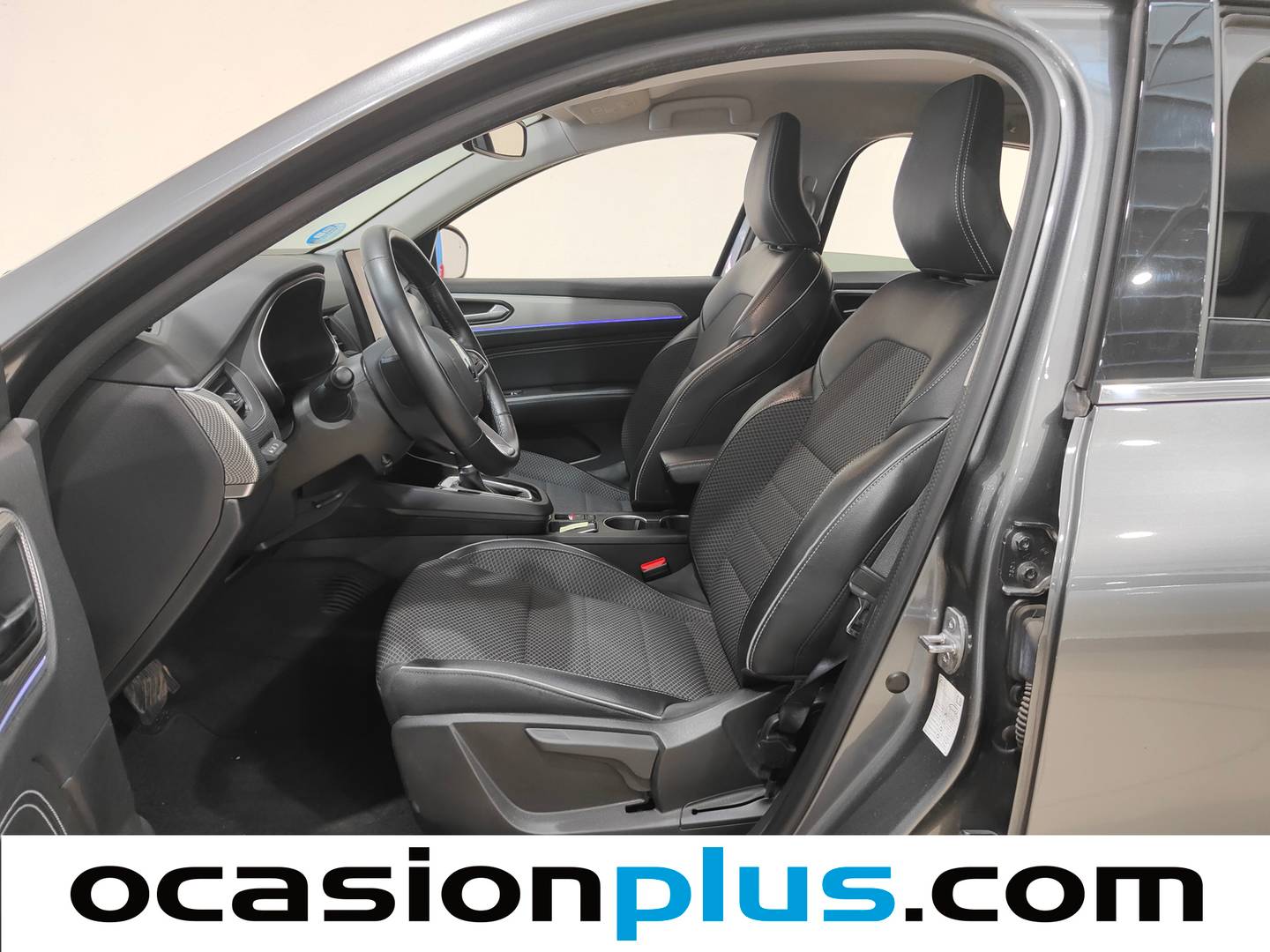 Foto asientos delanteros Renault Arkana Renault Arkana Techno E-Tech full hybrid (145 CV)