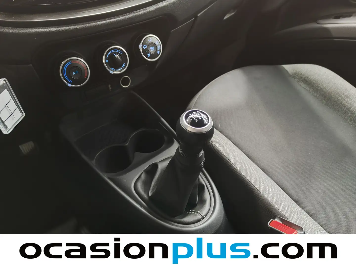 Foto Toyota Aygo X Cross Toyota Aygo X Cross 1.0 VVT-I Play  (72 CV)