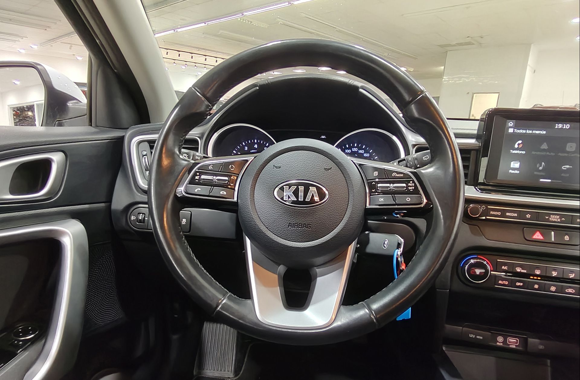 Kia Ceed 1.0 T-GDi Drive - foto 22