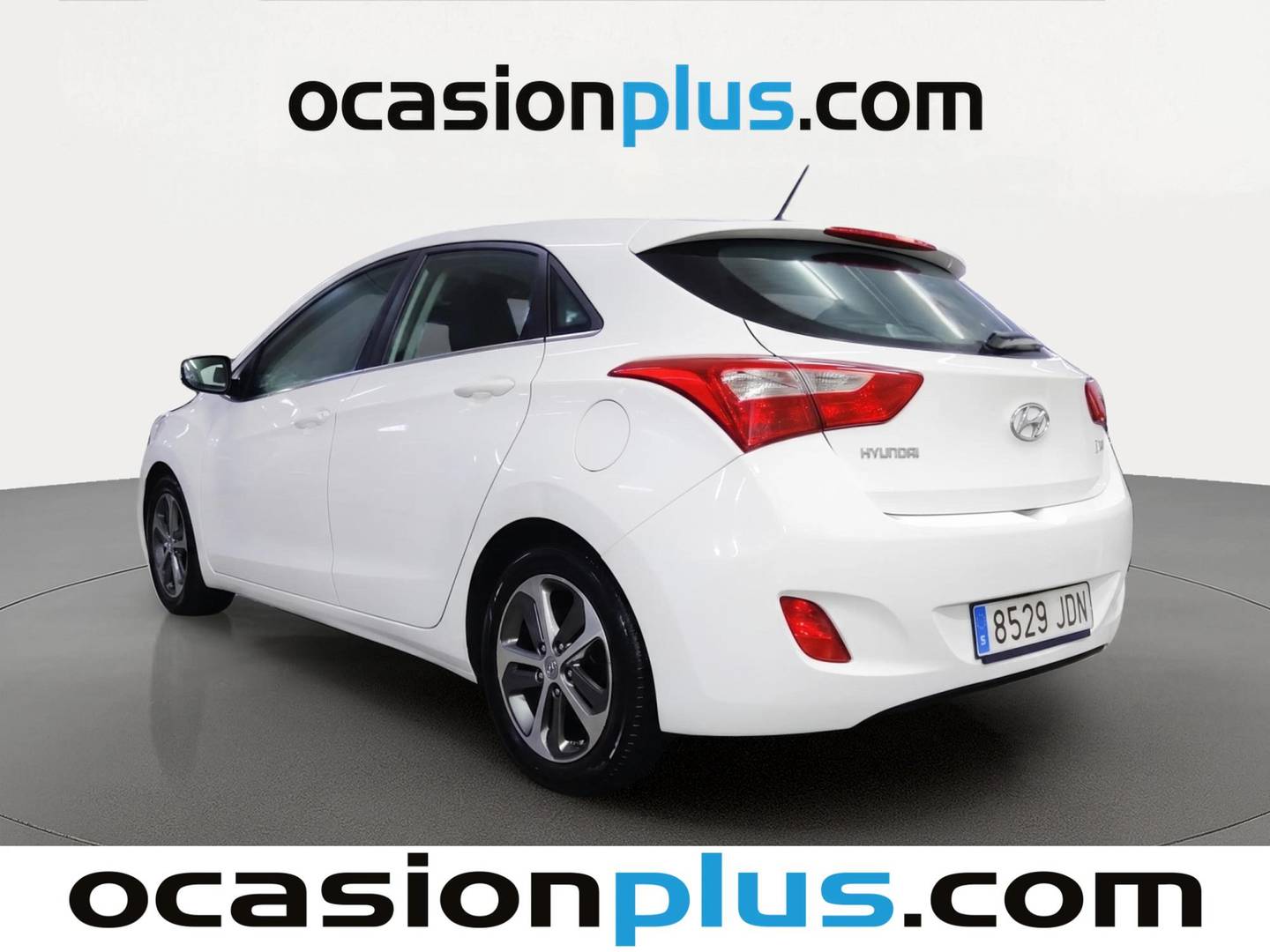 Foto trasera Hyundai i30 Hyundai i30 1.4 Go ! (100 CV) izquierda