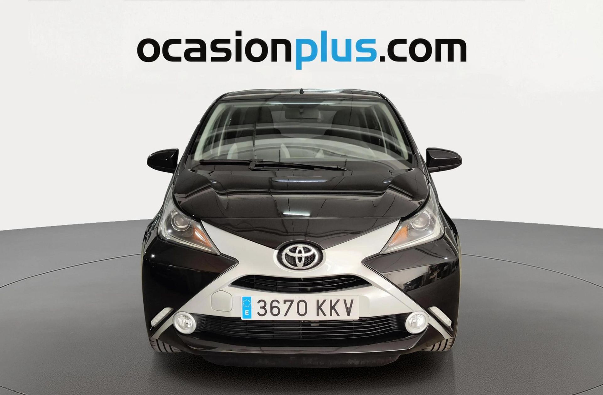 Toyota Aygo 1.0 70 x-play - foto 11