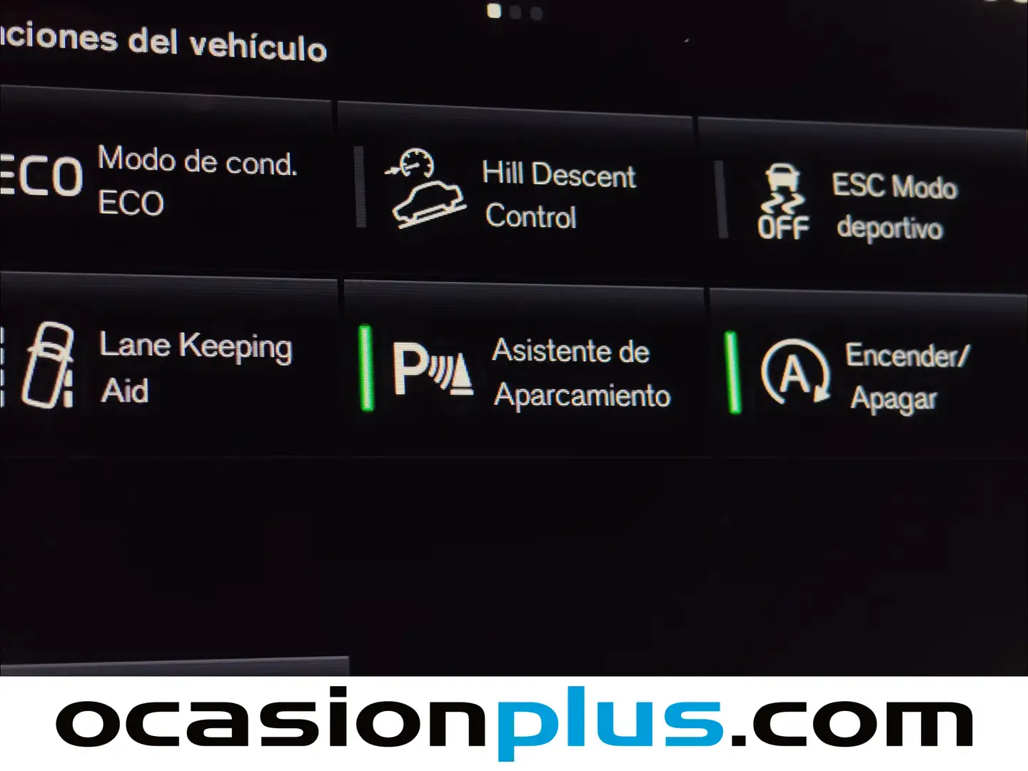 Foto Volvo XC40 Volvo XC40 T2 Momentum Core (129 CV)