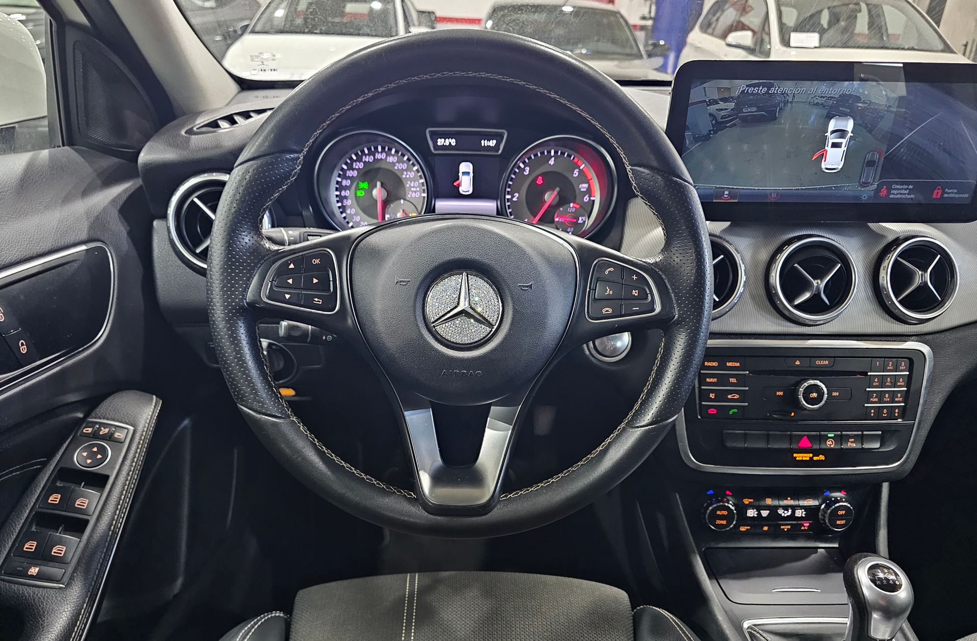 Mercedes-Benz GLA 200 d Urban - foto 25