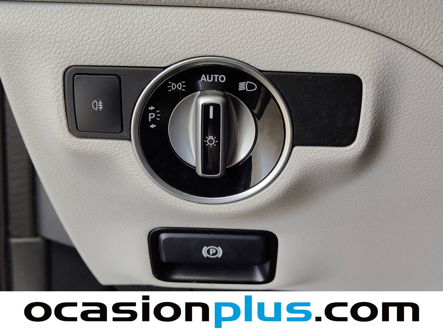 Foto Mercedes GLA Mercedes-Benz GLA 200 d (136 CV)