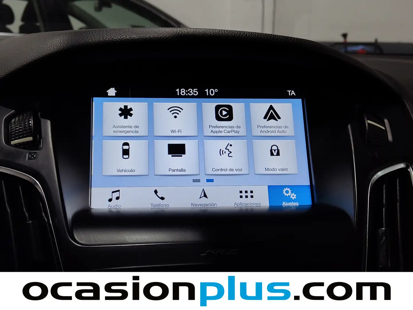 Foto Ford Focus Ford Focus 1.0 Ecoboost ST-Line Black&Red (125 CV)