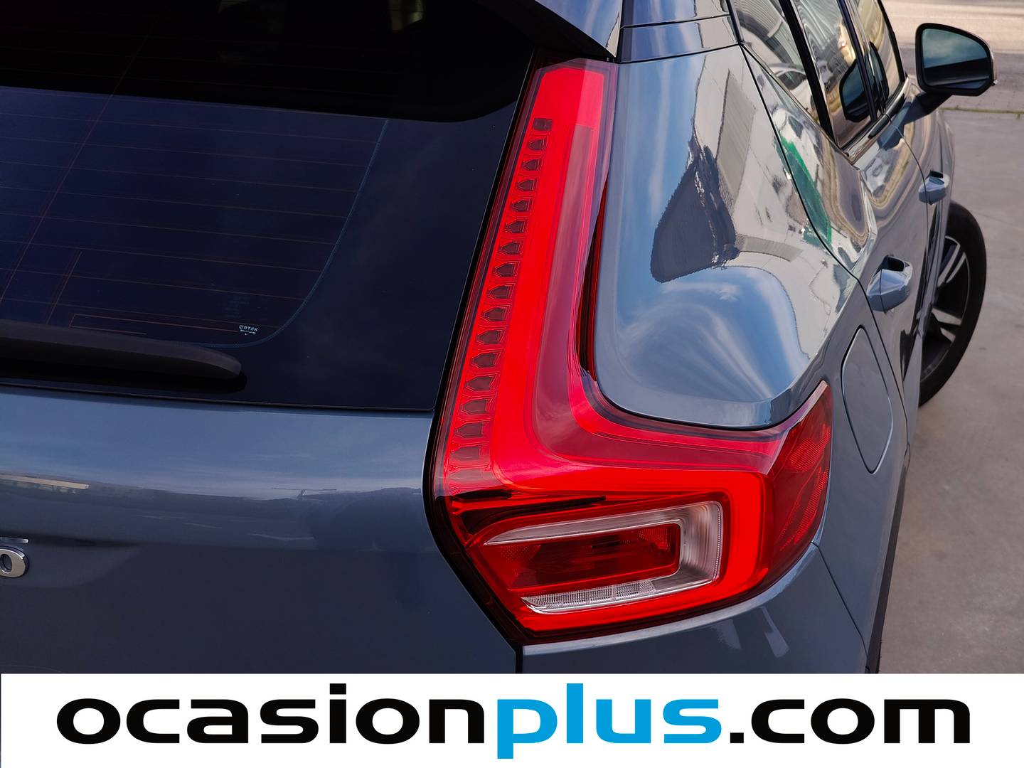 Volvo XC40 Volvo XC40 T3 R-Design Auto (163 CV) automático