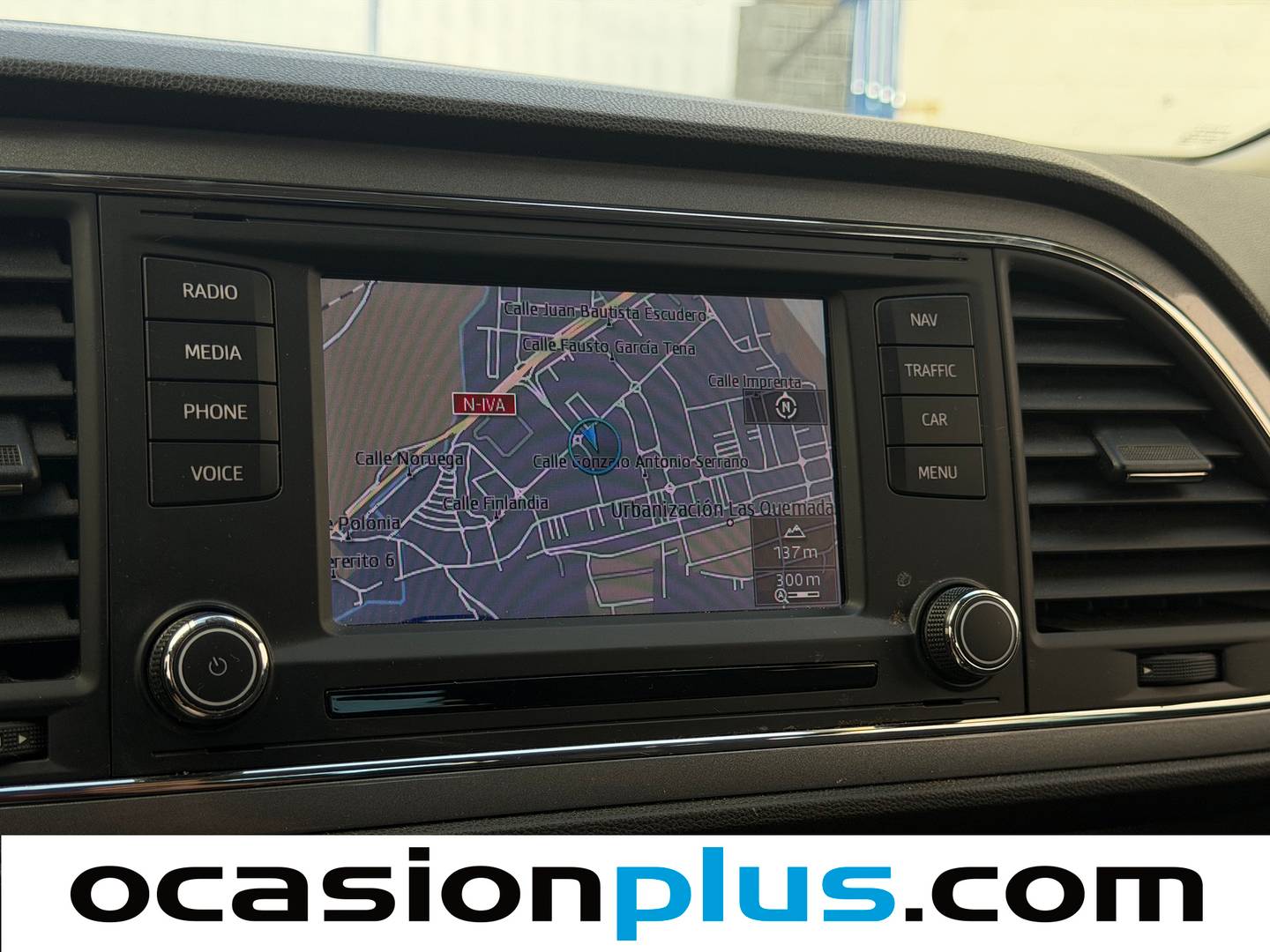 Extras y acabados del Seat León Seat León ST 2.0 TDI S&S FR DSG (150 CV)