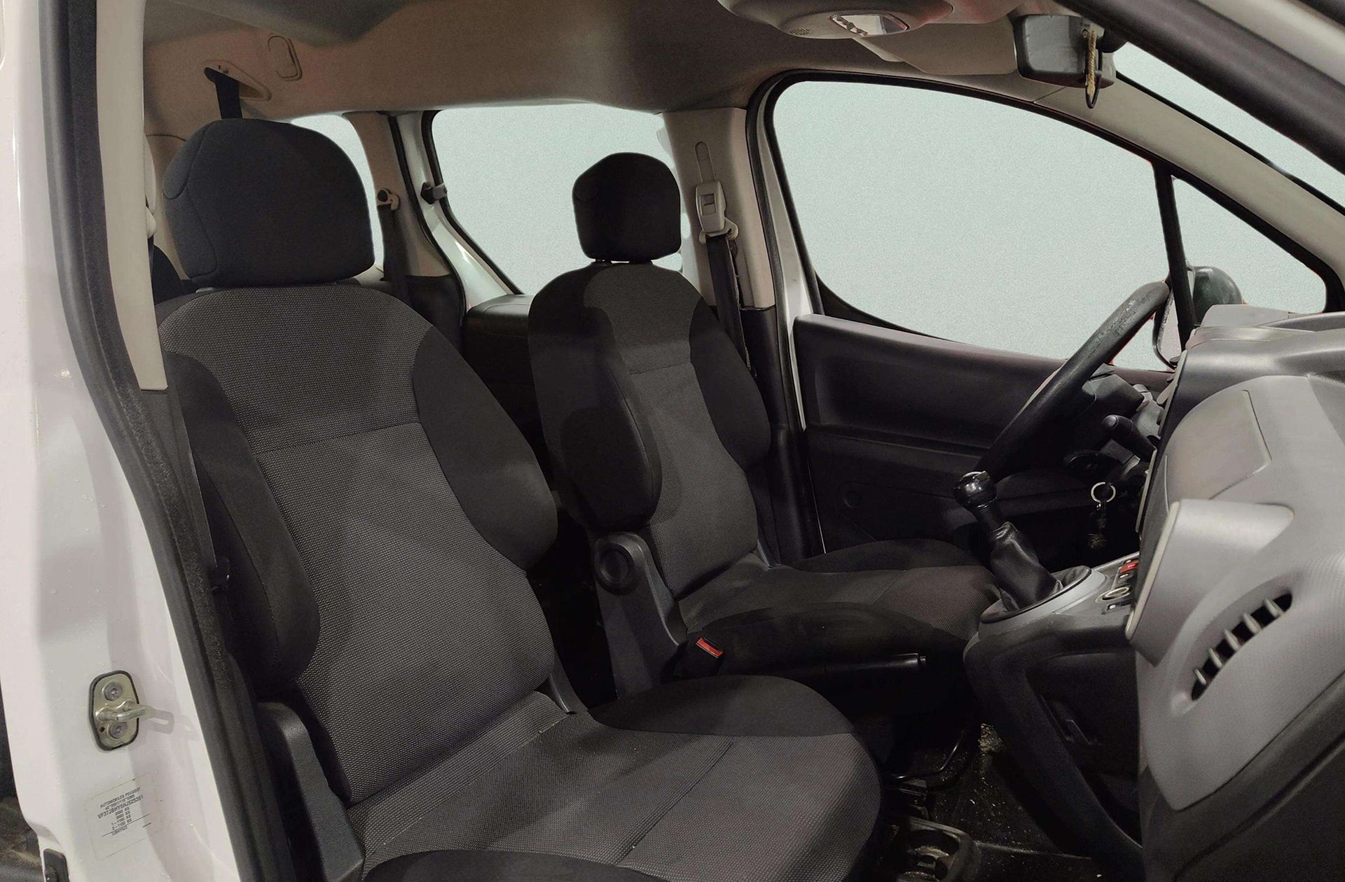 Peugeot Partner Tepee BlueHDi 100 Access - foto 13