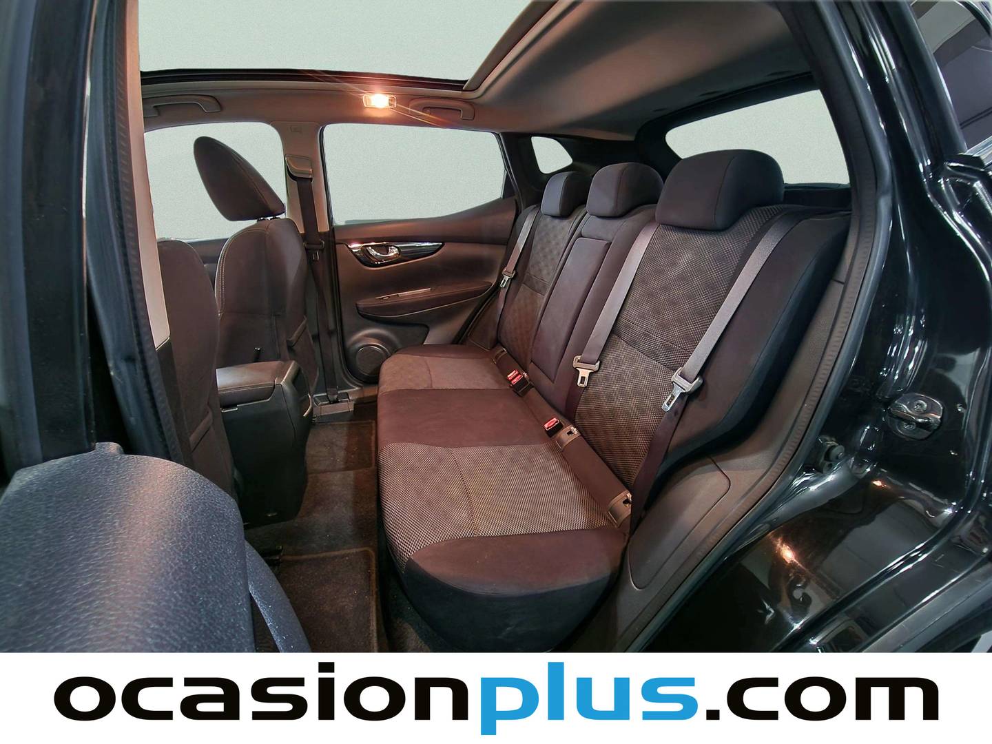 Foto asientos traseros Nissan QASHQAI Nissan Qashqai dCi 110 N-Connecta 4x2 (110 CV)