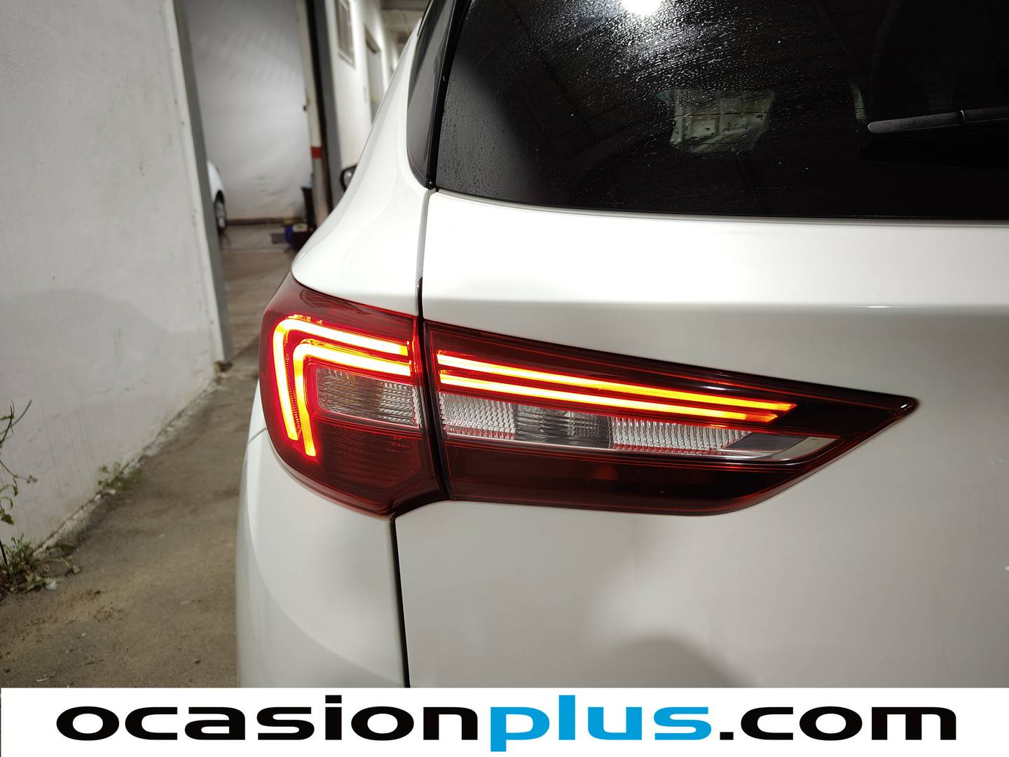 Foto Opel Grandland X Opel Grandland X 1.6 CDTi Excellence Auto (120 CV)