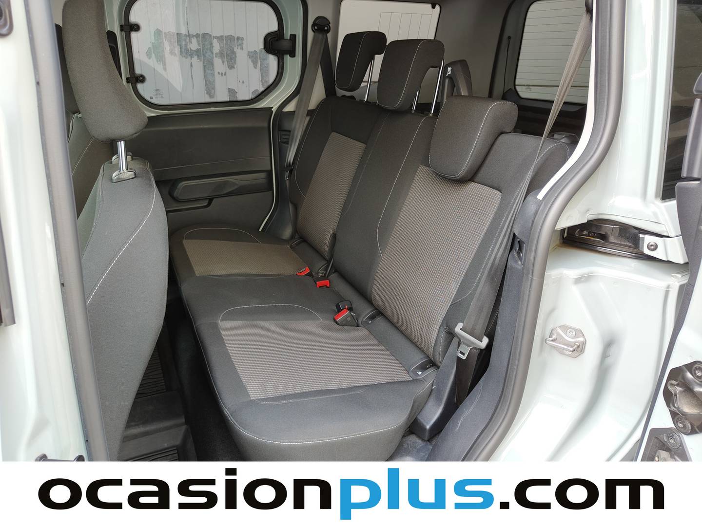 Foto asientos traseros Ford Tourneo Courier Ford Tourneo Courier 1.0 Ecoboost Trend (125 CV)