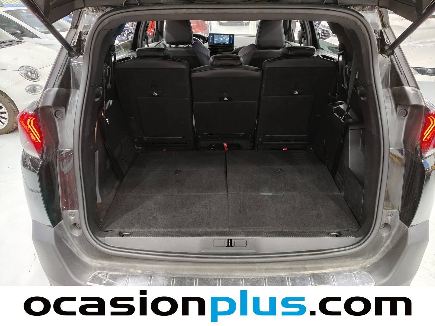 Foto Peugeot 5008 Peugeot 5008 BlueHDI 130 S&S Allure Pack EAT8 7 Plazas (130 CV)