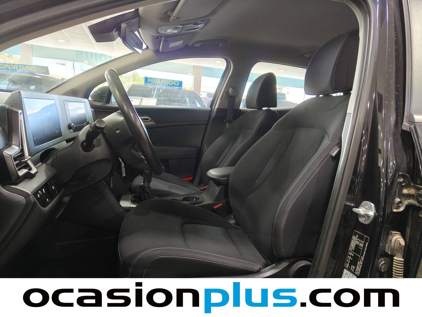 Foto asientos delanteros KIA Sportage KIA Sportage 1.6 T-GDi Concept 4X2 (150 CV)