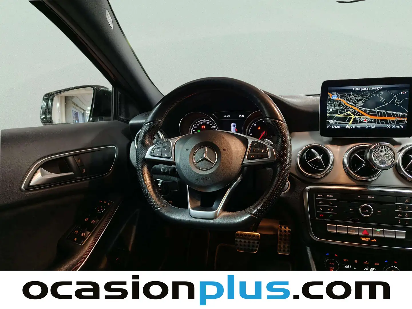 Foto Mercedes GLA Mercedes-Benz GLA GLA 200 d (136 CV) PACK AMG