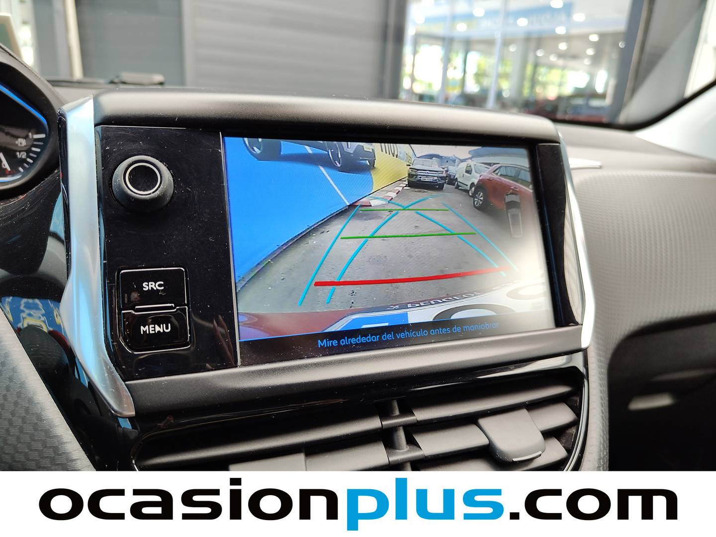 Equipamiento del Peugeot 2008 Peugeot 2008 BlueHDi 100 S&S Allure (100 CV)
