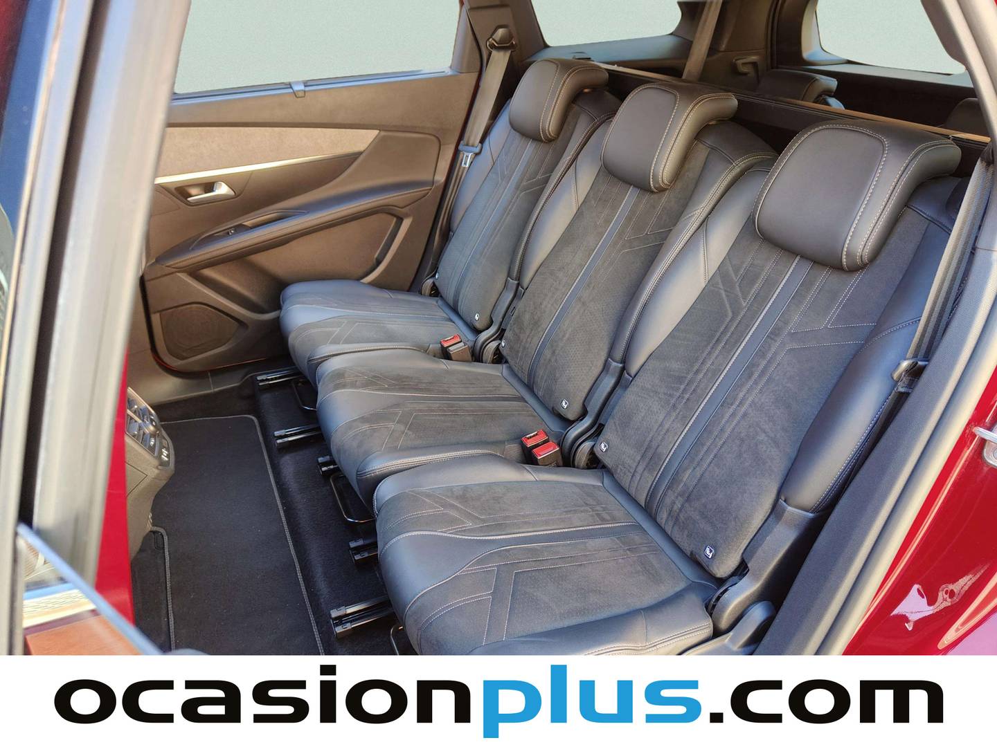 Foto asientos traseros Peugeot 5008 Peugeot 5008 BlueHDI 130 S&S GT EAT8 (130 CV) 7 Plazas