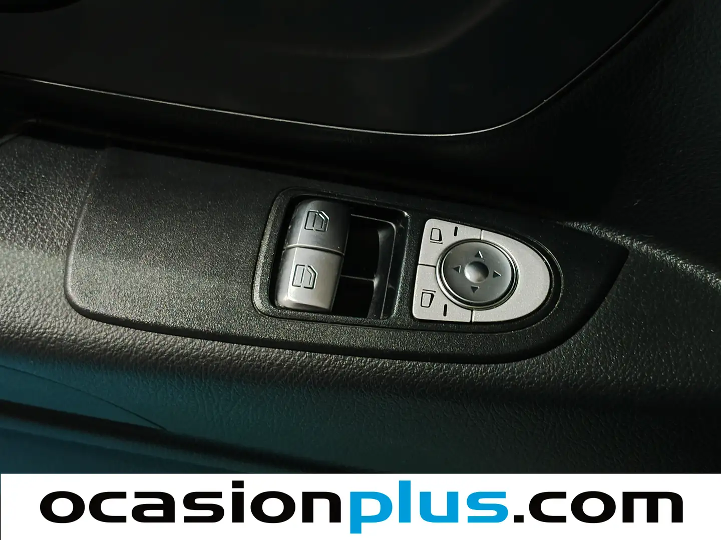 Foto Mercedes Vito Mercedes-Benz Vito 114 CDI Tourer Pro Larga AT (136 CV) 9 Plazas