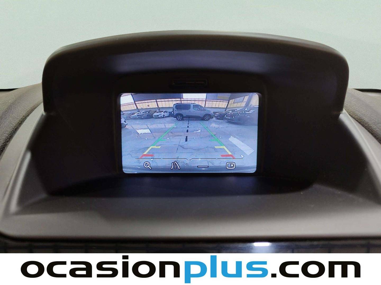 Equipamiento del Ford Fiesta Ford Fiesta 1.0 EcoBoost Titanium (100 CV)
