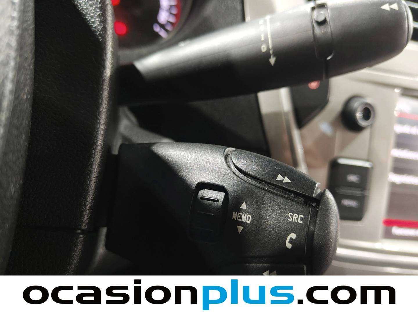 Foto Citroën C-Elysée Citroen C-Elysee BlueHDi 100 Shine  (102 CV)