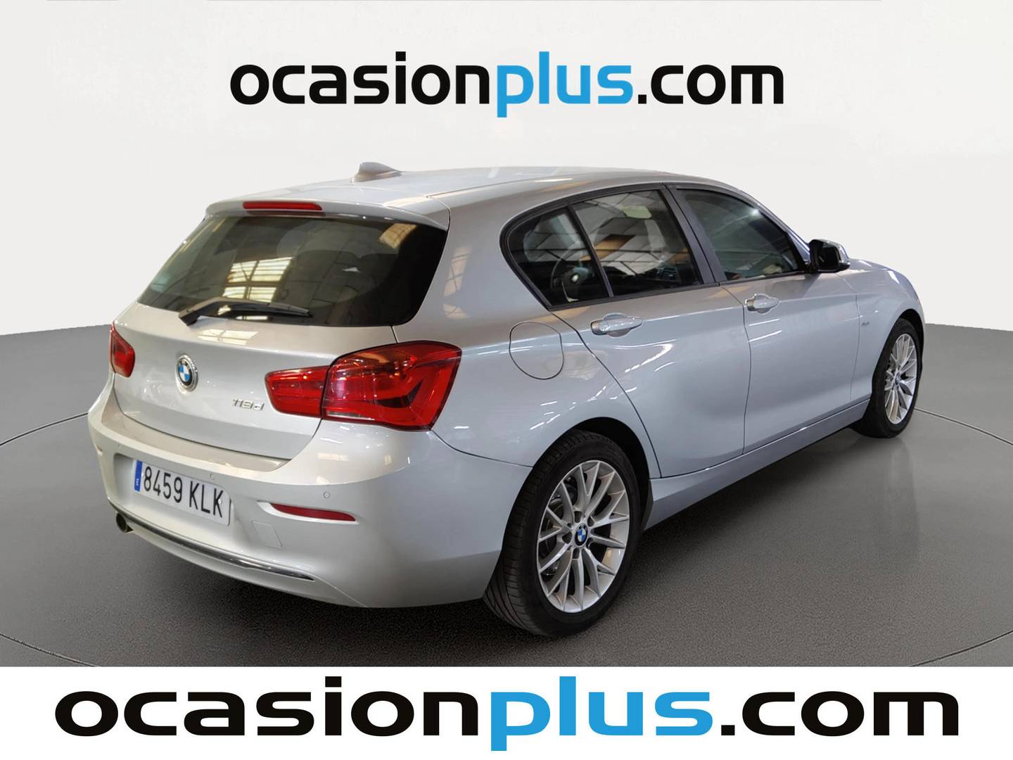 Foto trasera BMW Serie 1 BMW Serie 1 118d (150 CV) derecha