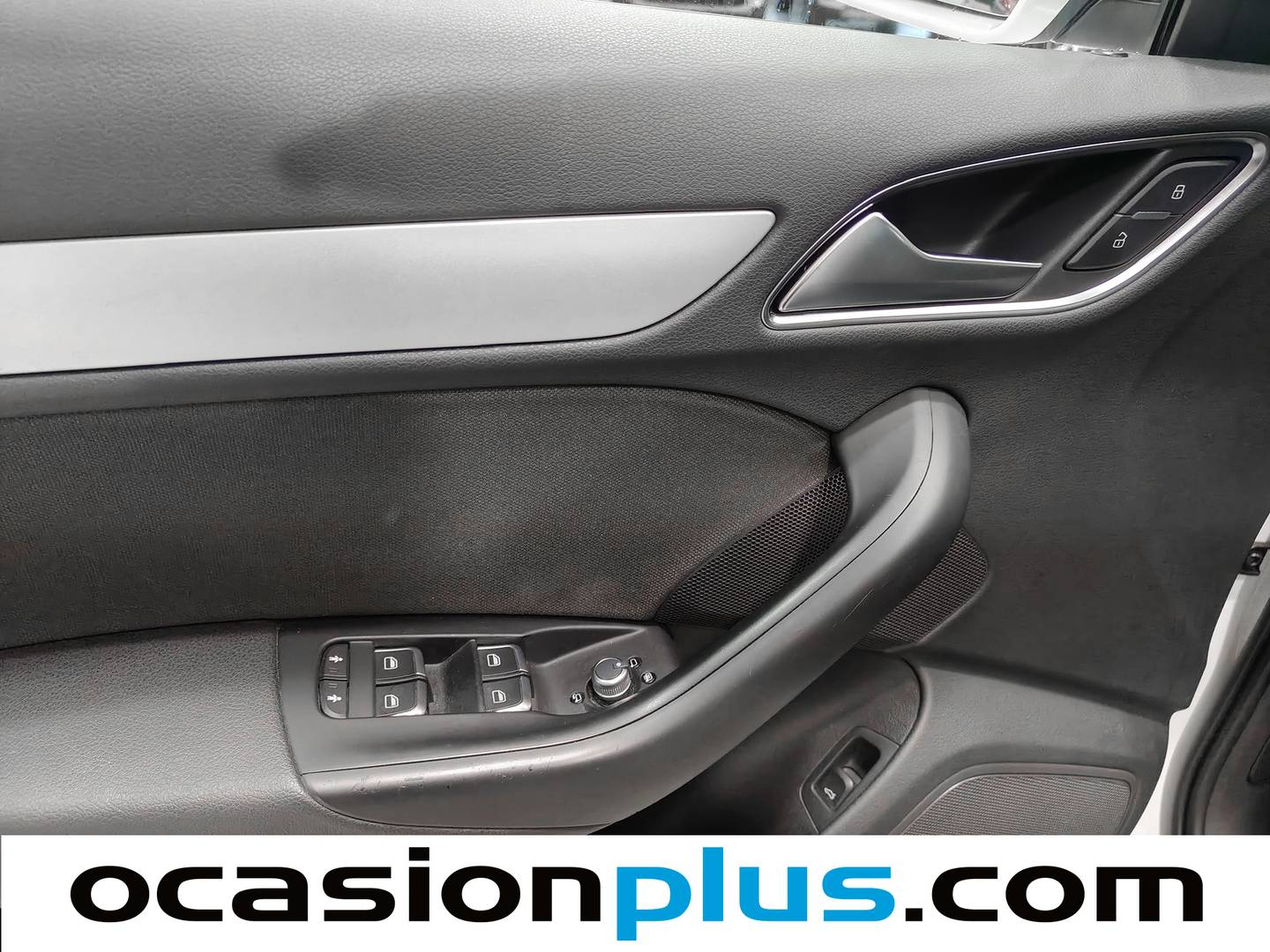 Foto Audi Q3 Audi Q3 sport edition 1.4 TFSI CoD 110 kW (150 CV)