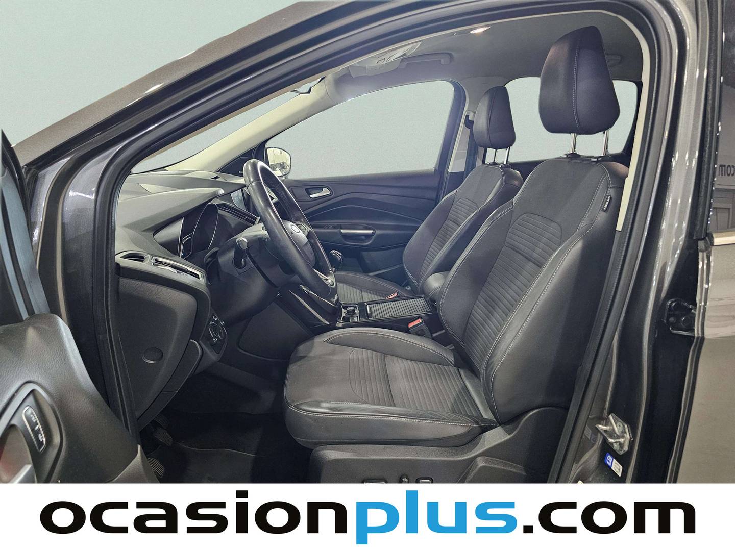 Foto asientos delanteros Ford Kuga Ford Kuga 1.5 TDCI S&S Titanium 4x2 (120 CV)