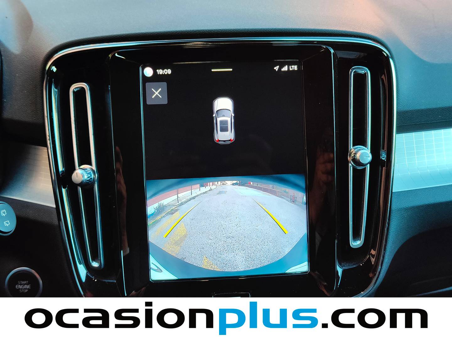 Equipamiento del Volvo XC40 Volvo XC40 B3 G Core Auto (163 CV)