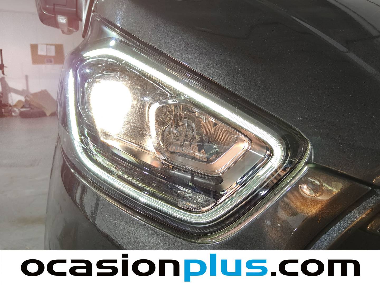 Foto Ford Transit Custom Ford Transit Custom Kombi 2.0 TDCI 320 L1 Trend  (130 CV) 9 Plazas